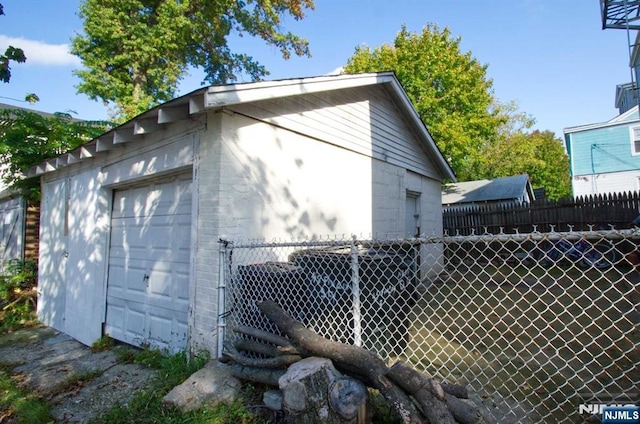 exterior space featuring fence