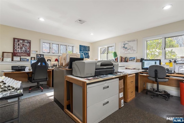 home office with visible vents and recessed lighting