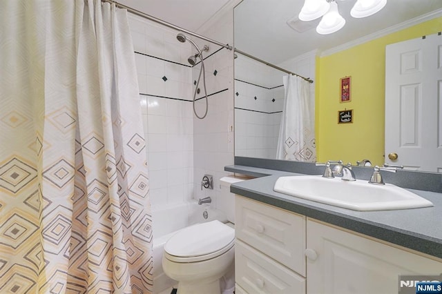 bathroom featuring shower / tub combo, crown molding, vanity, and toilet