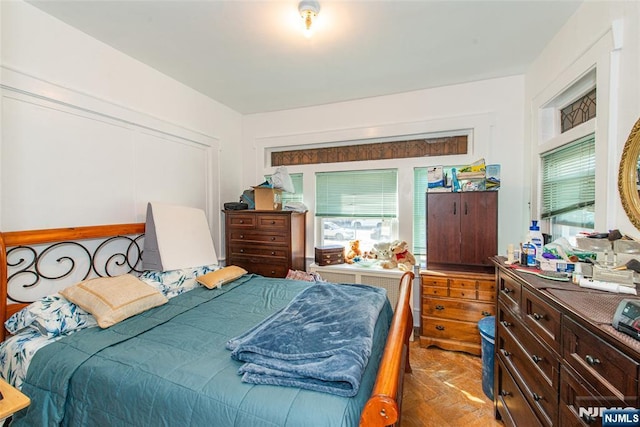 bedroom featuring a closet