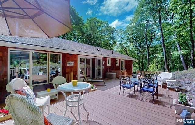 30 Brookvale Rd, Kinnelon Borough, NJ 07405 - view of wooden deck