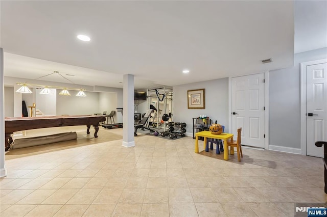 rec room featuring visible vents, baseboards, and recessed lighting