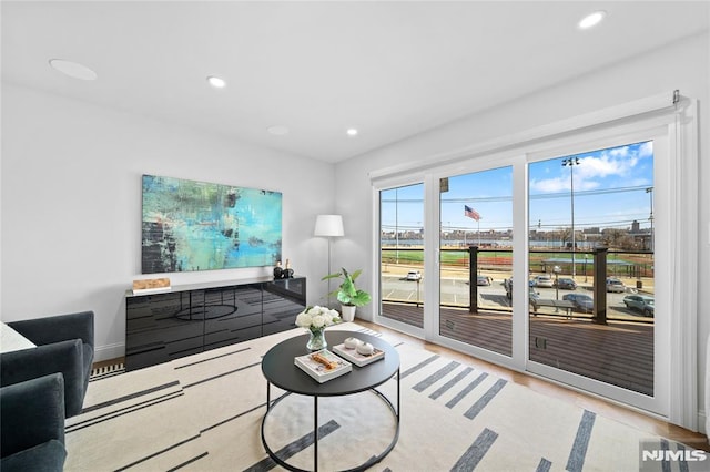 living room featuring recessed lighting