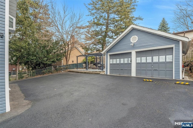 view of detached garage