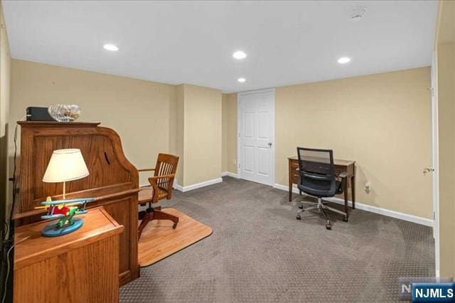 carpeted office space featuring recessed lighting and baseboards