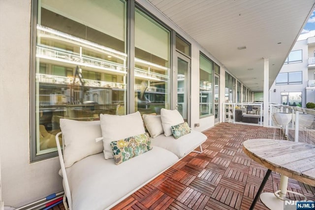 balcony featuring outdoor lounge area