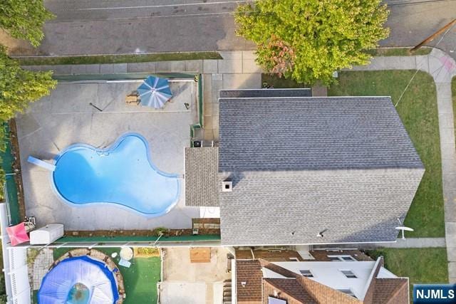 birds eye view of property