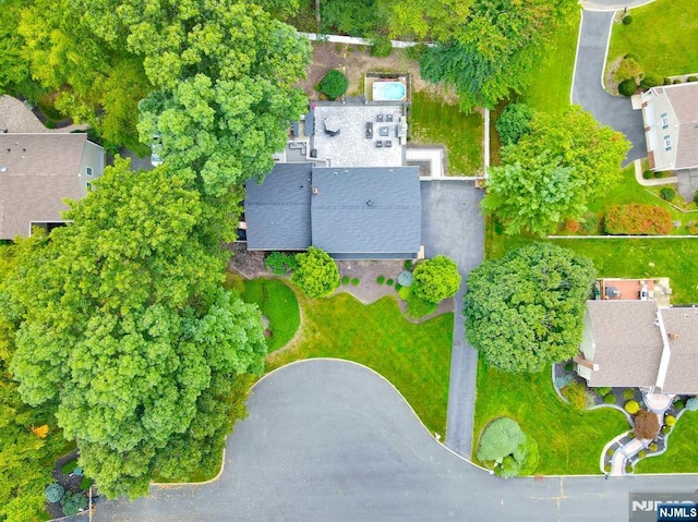 drone / aerial view with a residential view