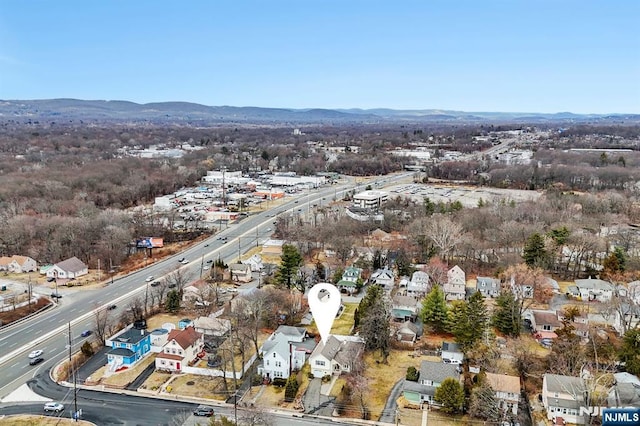 bird's eye view featuring a mountain view