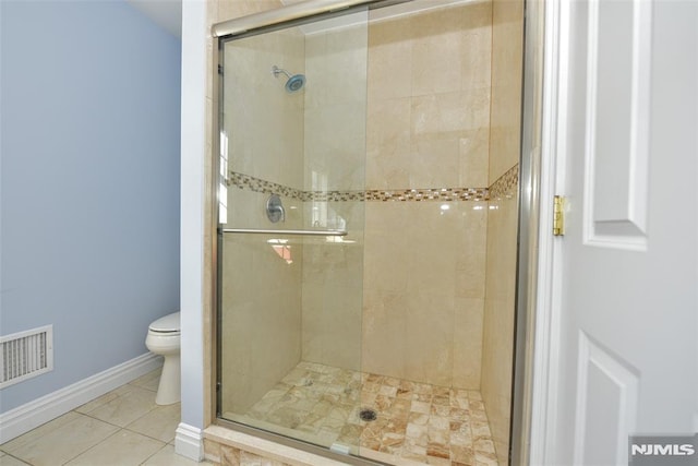 full bath featuring tile patterned flooring, visible vents, a stall shower, and toilet