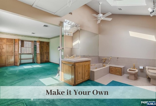 full bathroom featuring visible vents, toilet, a bidet, and a whirlpool tub