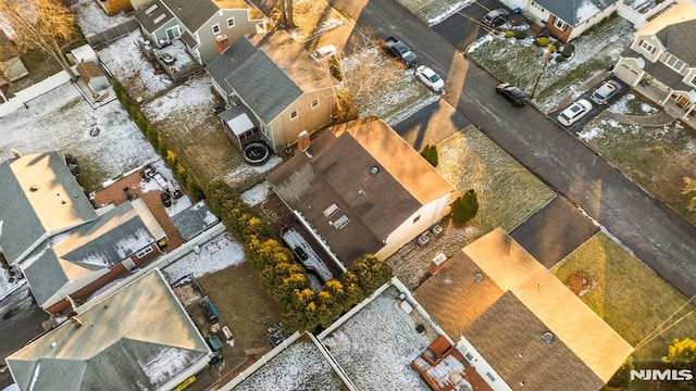 bird's eye view with a residential view