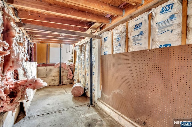 view of unfinished basement