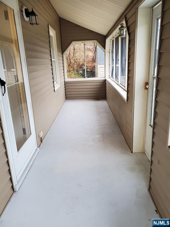 view of patio / terrace featuring covered porch