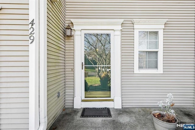 view of property entrance