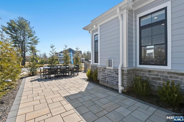 view of patio / terrace with outdoor dining area