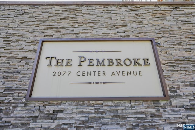 2077 Center Ave Unit 11C, Fort Lee, NJ 07024 - view of community / neighborhood sign
