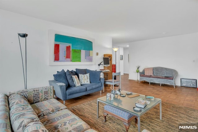 2000 Linwood Ave Unit 12S, Fort Lee, NJ 07024 - view of living room