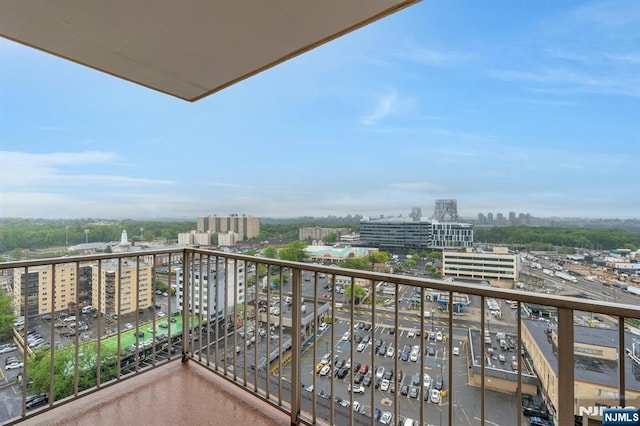 2150 Center Ave Unit 19A, Fort Lee, NJ 07024 - balcony with a city view