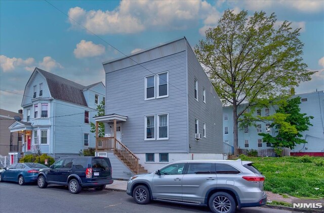 229 21st St, Irvington, NJ 07111 - view of front of home