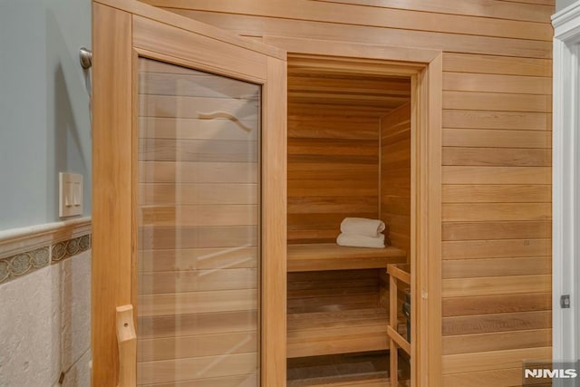 22 Nottingham Ct, Ringwood, NJ 07456 - view of sauna