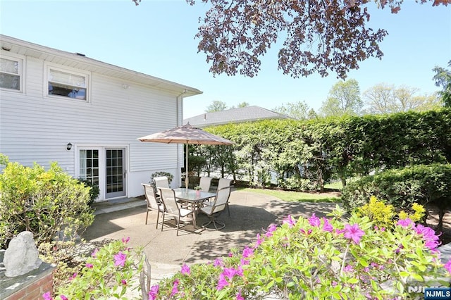 view of patio featuring outdoor dining space