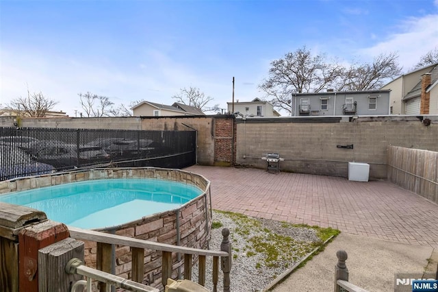 23 Foundry St, Newark, NJ 07105 - view of pool with a patio area and a fenced backyard