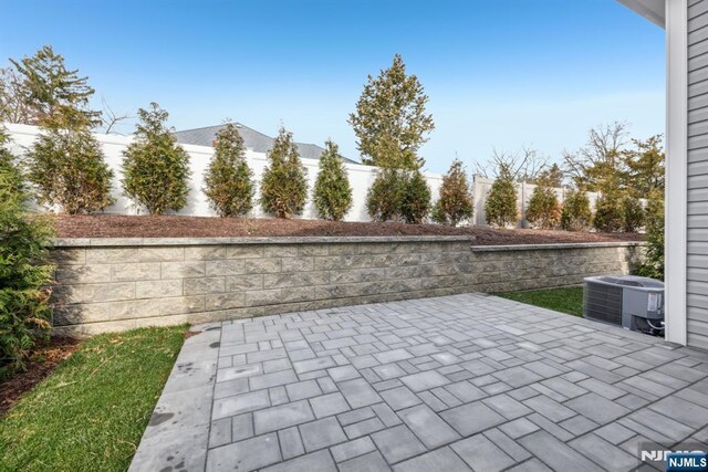 5 Banks Dr, Boonton Town, NJ 07005 - view of patio featuring a fenced backyard and cooling unit