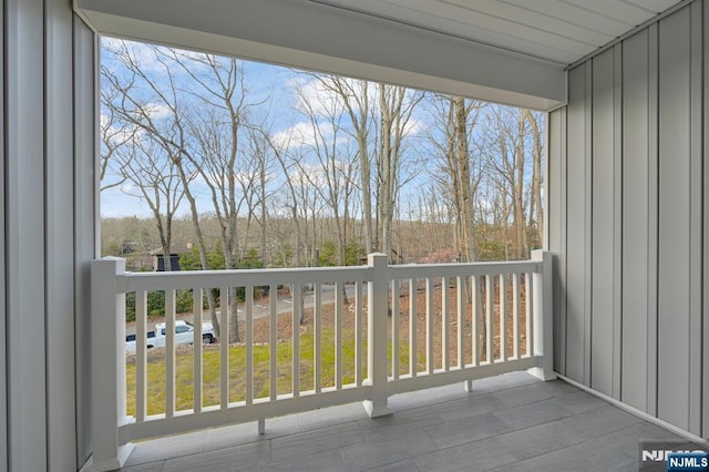 305 Mountainside Dr, Vernon, NJ 07422 - view of balcony
