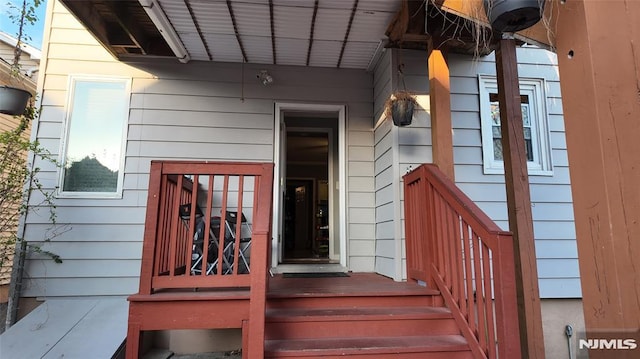 view of property entrance