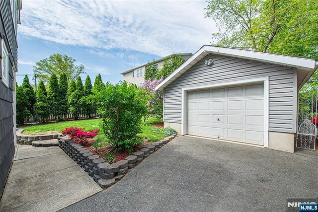117 Saint Marys Pl, Nutley, NJ 07110 - detached garage with driveway