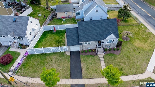 drone / aerial view featuring a residential view