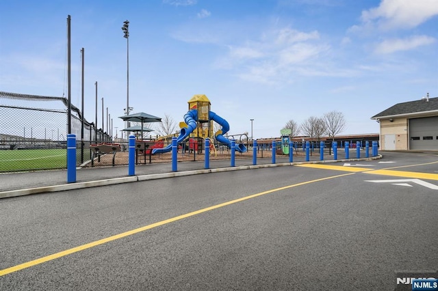 4 Arnold Dr, Wood Ridge, NJ 07075 - community jungle gym with fence