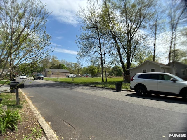 46 Park Dr, Oakland, NJ 07436 - view of street featuring curbs