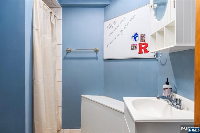 444 Washington St, Carlstadt, NJ 07072 - full bathroom with vanity and a shower with curtain