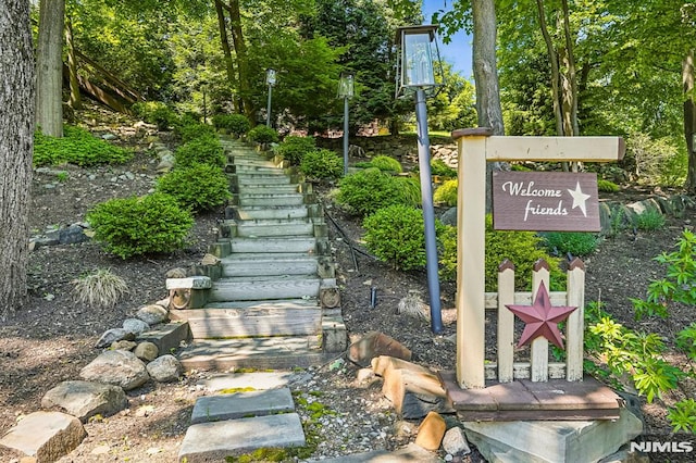 18 Fairview Dr, North Caldwell, NJ 07006 - exterior view of stairway
