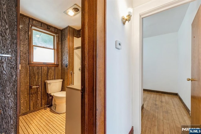 bathroom featuring toilet