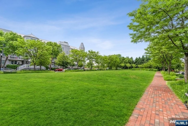 50 Constitution Way Unit 50, Jersey City, NJ 07305 - surrounding community featuring a yard