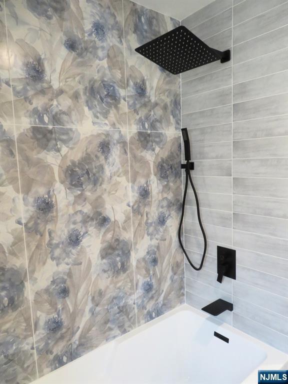 view of full bathroom