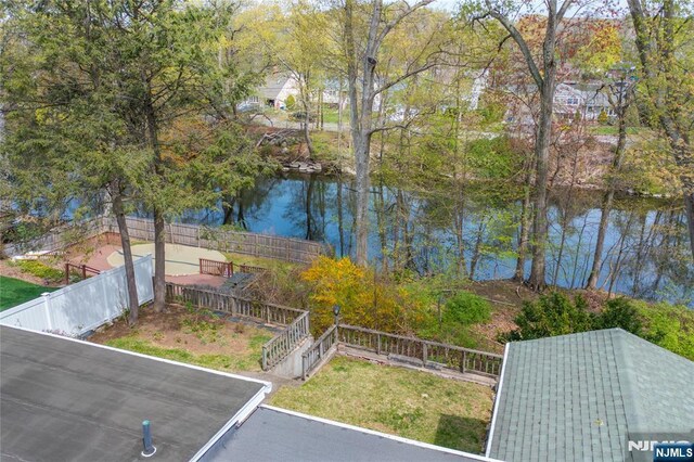 98 Roosevelt Blvd, Oakland, NJ 07436 - view of water feature featuring a fenced backyard