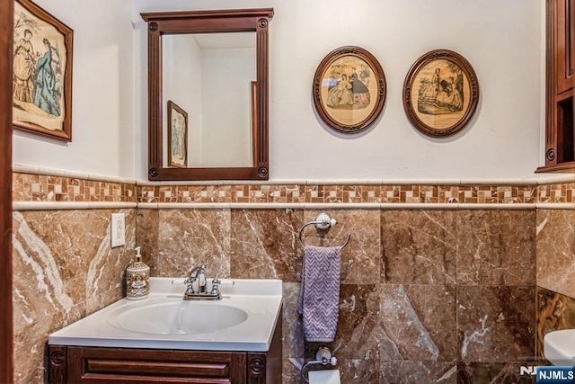 142 Brookfield Ave, Nutley, NJ 07110 - half bath with vanity