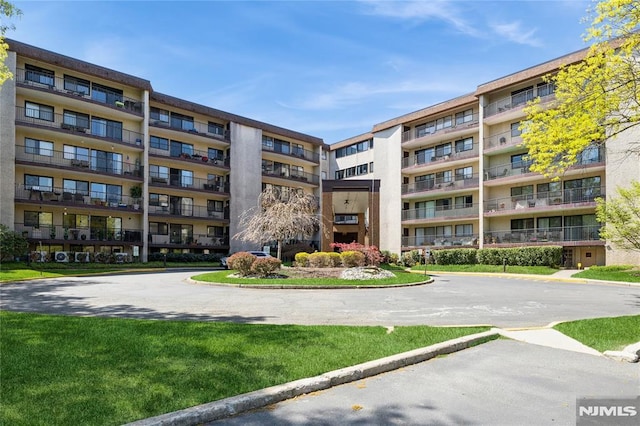 521 Piermont Ave Unit 409, River Vale, NJ 07675 - view of property