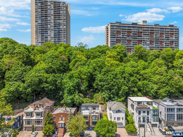 746 Undercliff Unit A, Edgewater, NJ 07020 - view of building exterior