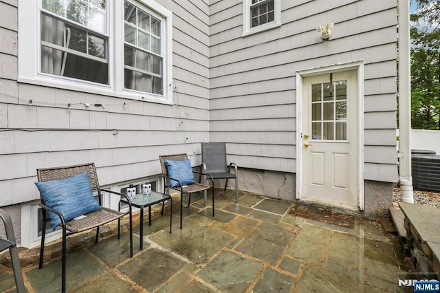 785 Ridgewood Rd, Twp Of Washington, NJ 07676 - property entrance with a patio area