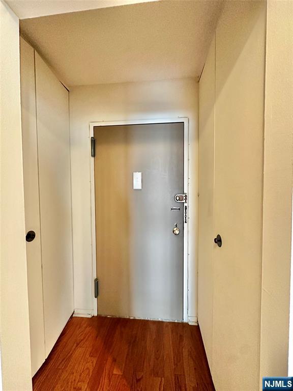 250 Gorge Unit 23A, Cliffside Park, NJ 07010 - view of doorway to property