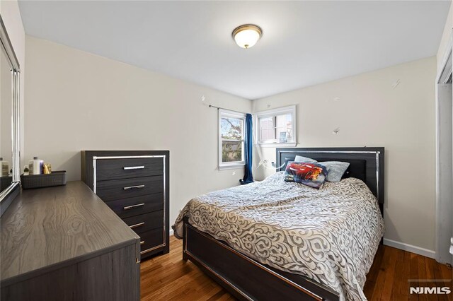186 10th Ave, Hawthorne, NJ 07506 - bedroom with wood finished floors