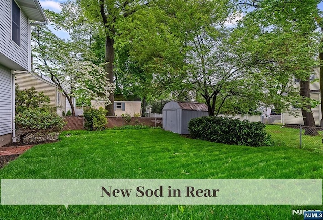 370 Chesterfield St, Ridgewood, NJ 07450 - view of yard featuring a storage unit and an outdoor structure
