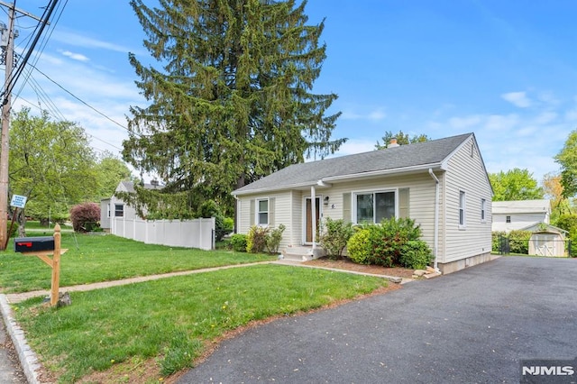 6 Glen Ave, Mine Hill Township, NJ 07803 - view of front of property featuring a chimney