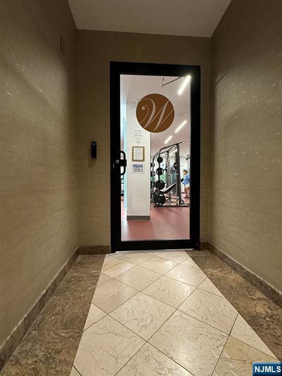 300 Winston Dr Unit 1817, Cliffside Park, NJ 07010 - view of property entrance