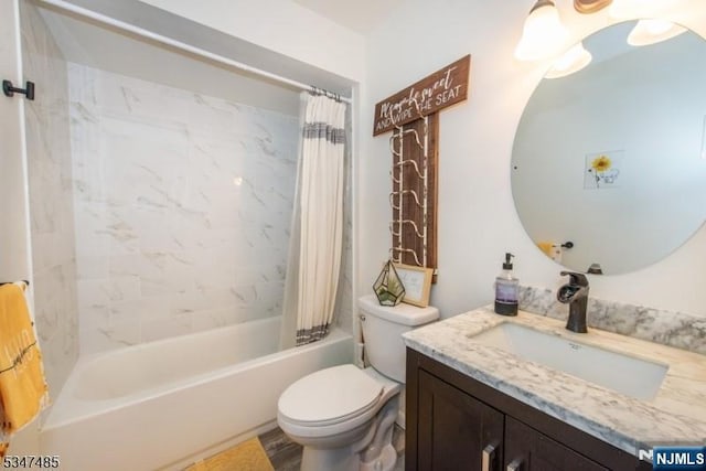 4 Winter Park Dr Unit 4, Vernon, NJ 07462 - full bathroom with shower / bath combo with shower curtain, vanity, and toilet